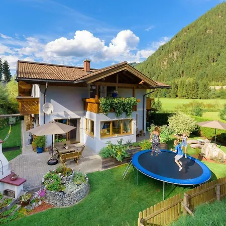 Apartment Helis *