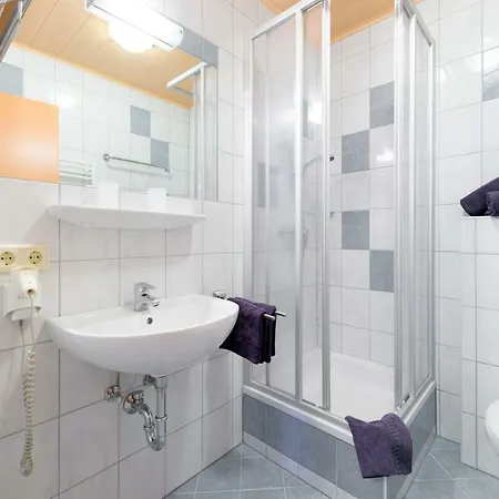 Helis Apartment
